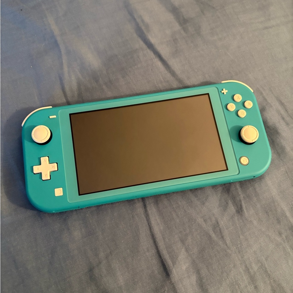 PERFECT CONDITION NINTENDO SWITCH LITE TURQUOISE
